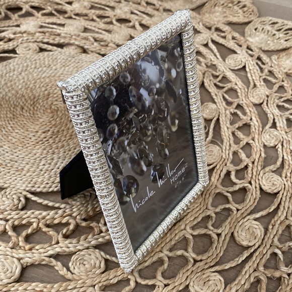 Three picture frames 🖼️ - Picture 3 of 11